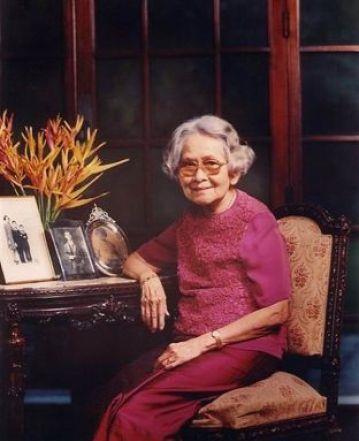 Srinagarindra, the Princess Mother Srinagarindra was born Sangwan Talapat on October 21 1900.