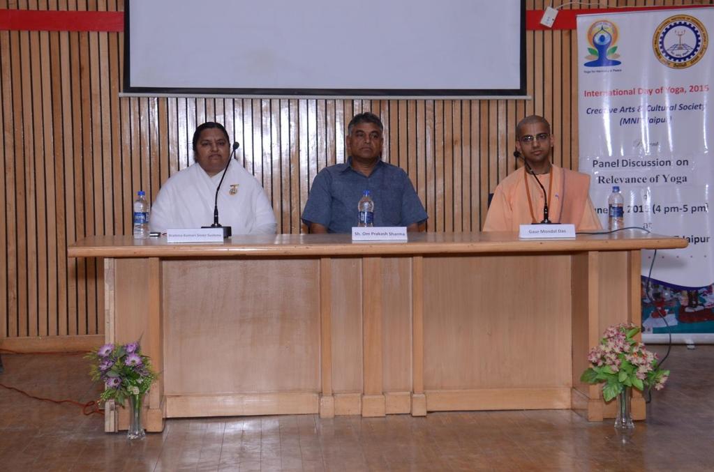 2. Panel Discussion on the Importance of Yoga A Panel Discussion was organized in the Institute to discuss about the relevance of Yoga in modern era.