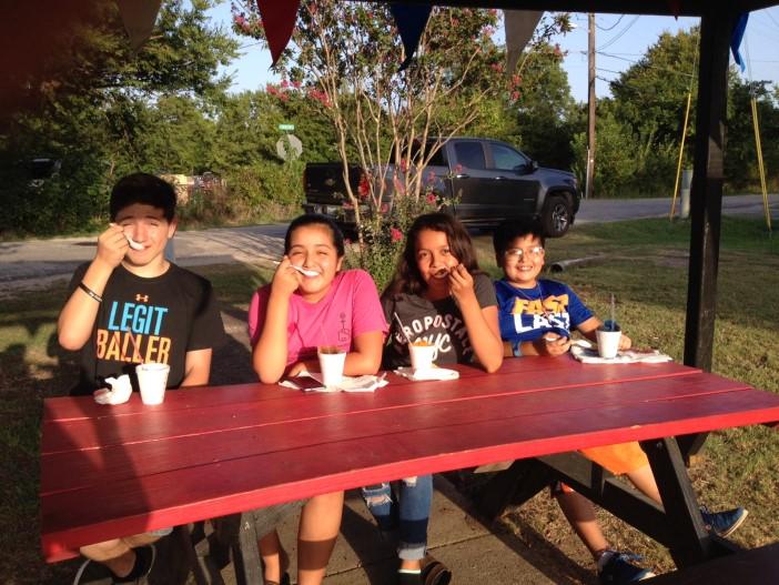 This last Tuesday, we had a great study, then after we finished, we loaded up in the van and went into Mexia and had delicious snow cones! Check out the picture.