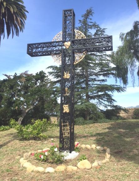 The Great Cross As you make your way up the driveway of Mount Calvary Monastery & Retreat House, your eyes will be drawn to The Great Cross. The cross was commissioned by Amy du Pont in 1947.