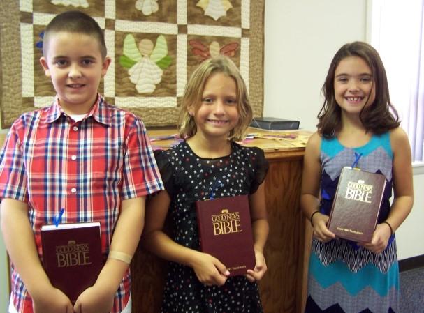 P age 1 0 Bibles Presented to 3rd Grade Students The Education Committee and Sunday School of First Lutheran presented Bibles to the 3rd grade Sunday School students at service on Sunday, Sept. 17th.