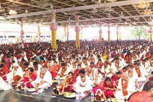 Sri Sathya Sai Sathya Narayana Vrata The fi nal day of the celebrations of Sri Alwar Bhakti Mahotsavam witnessed the grand spectacle of Sri Sathya Sai Sathya Narayana Vrata by 1,008 couples in Sai