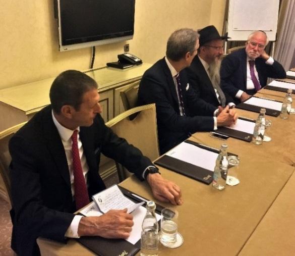 He highlighted the support provided by the government to the activities of the Jewish community, including the establishment of new synagogues and Moscow s Jewish Museum and Tolerance Center.