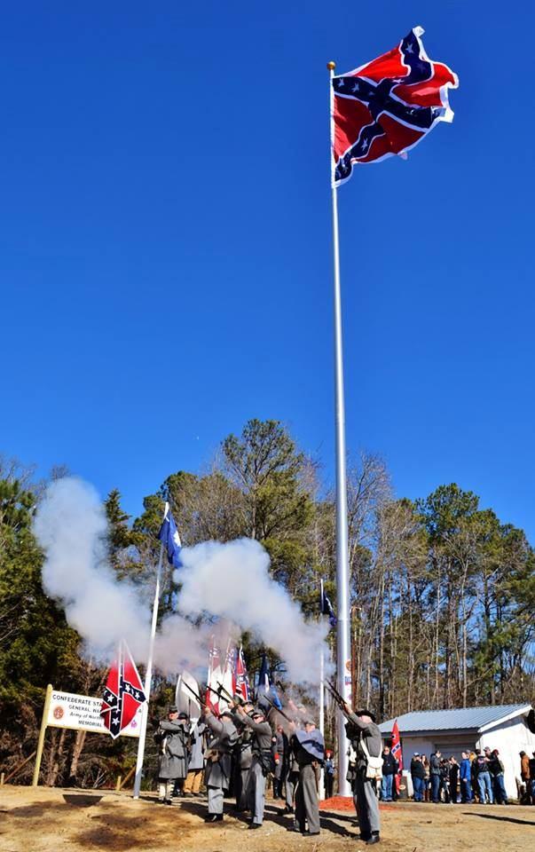 The Edmund Ruffin Fire-Eaters Camp #3000 Color Guard opened the ceremony, accompanied by Pipe Major David Hinton.