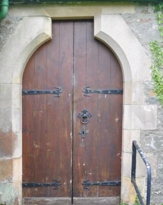 Note 1: The difference between the two and three light windows to the Vestry and Vestry Porch (Figures 11 & 12) and this window: here there are three single lancets compared to the two and three