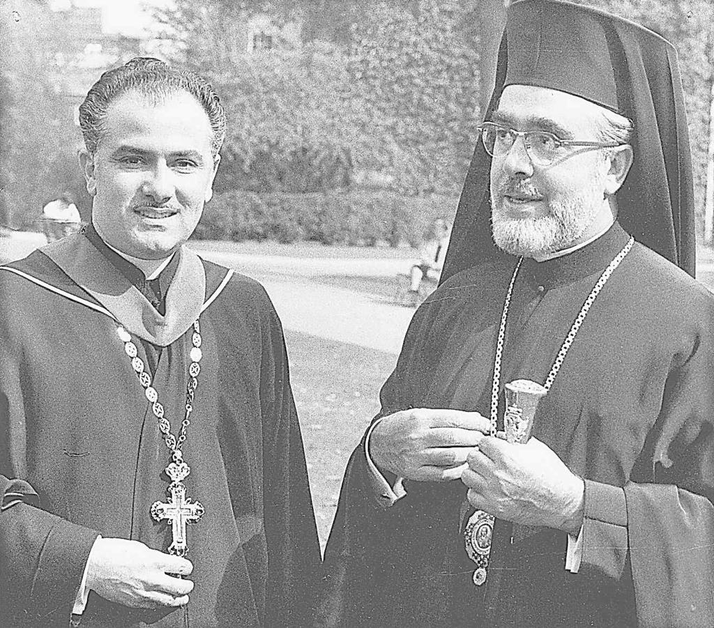 2 HELLENIC LEADERS THE NATIONAL HERALD, DECEMBER 29-30, 2012 Anthony J. Limberakis Steadfast Crusader for the Ecumenical Patriarch By Sophia Stratakis Huling TNH Staff Writer Archon (noun): 1.