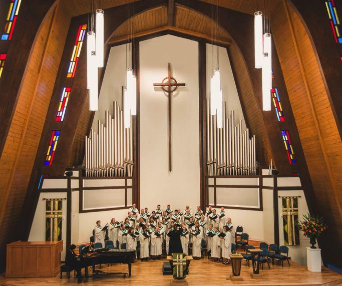 Bansuk Jeonwon Presbyterian Church in Daejeon, South Korea (II-40/17), dedicated its new organ in August with a recital by Prof.