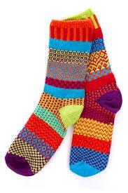For example, children could wear two different socks or decorate a pair of socks with fabric, pipe cleaners, textas and other materials.