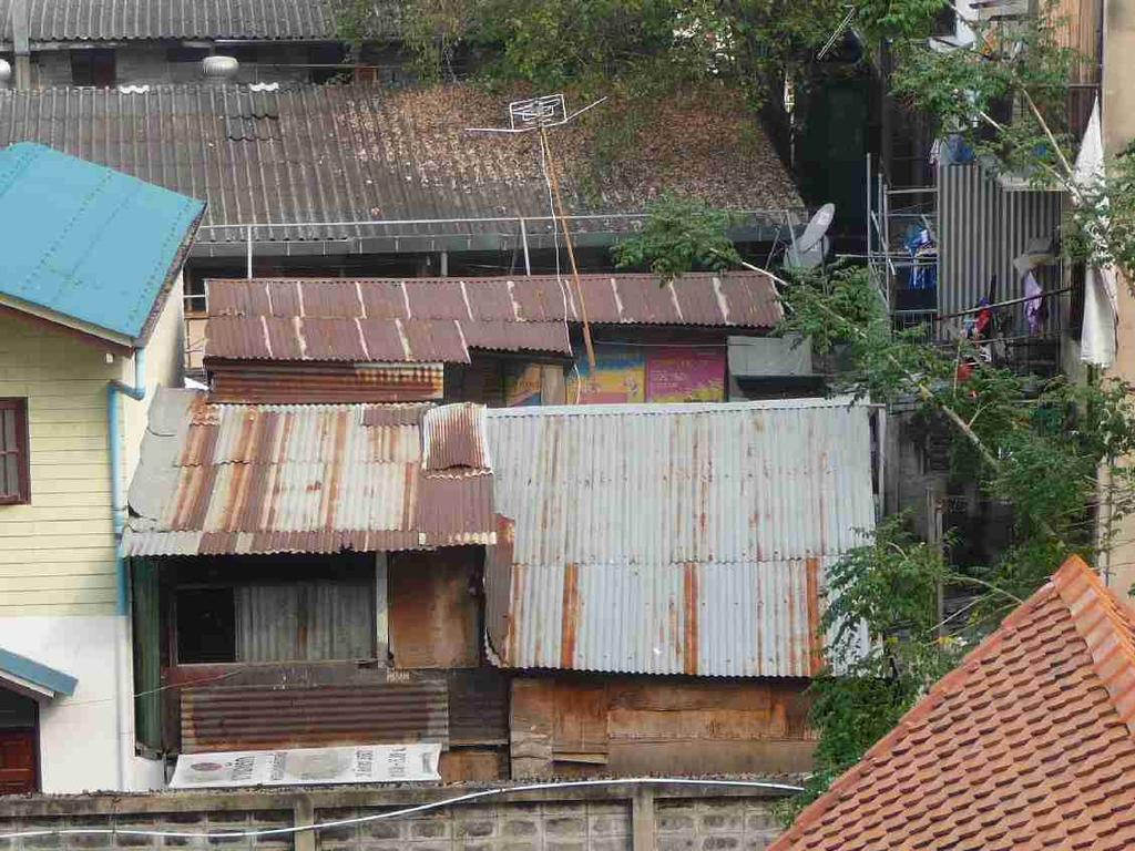 It is common to live under corrugated roofs,