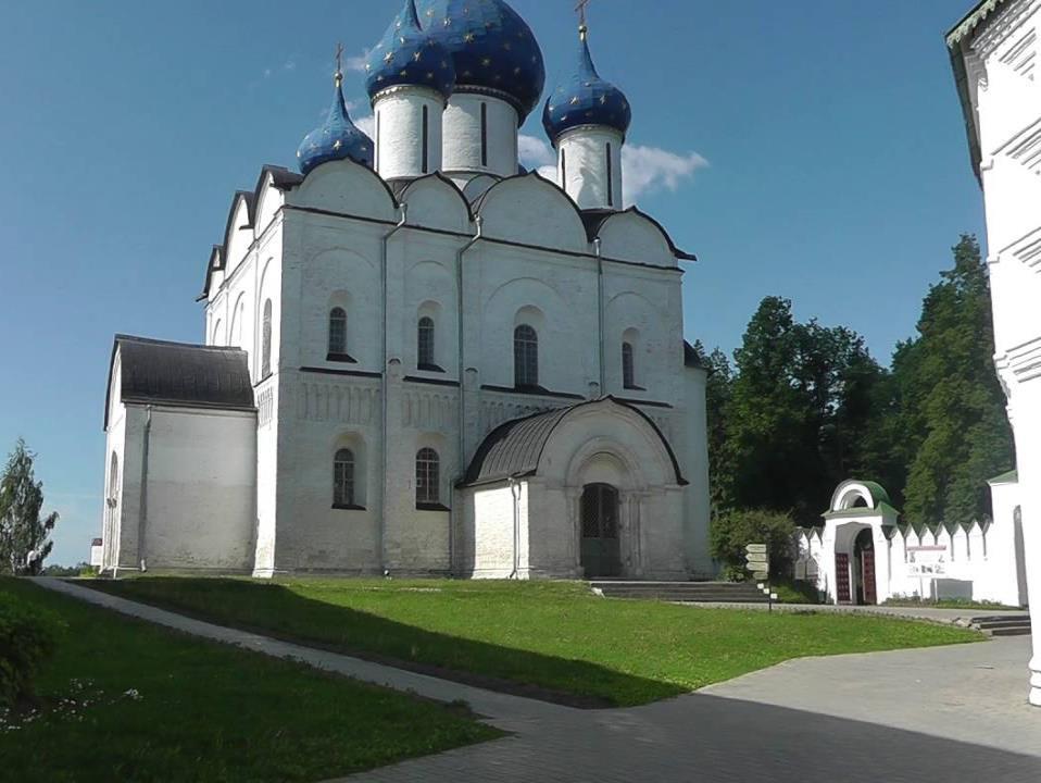 DAY 3: Discover Suzdal & Kostroma Breakfast Excursion in Suzdal (White Kremlin) Lunch Suzdal tour continues
