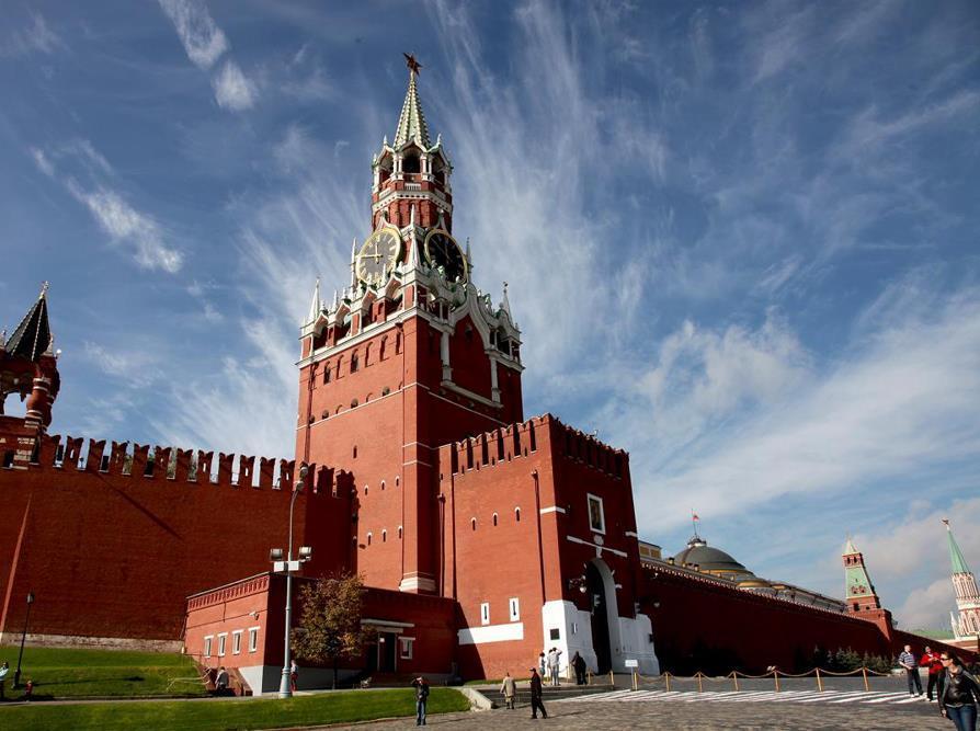 Enjoy a guided visit to the Moscow Kremlin, and see all the treasures of the famous museums. Kremlin is not actually a specific place name, but means fortress.
