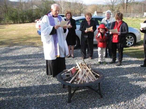 Covenant Church (Roanoke, VA) has Bible Cremation Liturgy Submitted by Lee Hadden In December 2013, there was a service for disposing of heavily used, worn and tattered Bibles at the Covenant