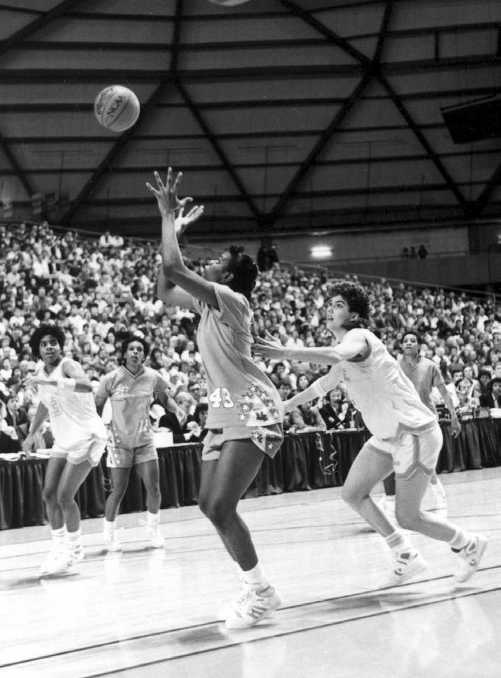 ATTENDANCE RECORDS Venus Lacy led Louisiana Tech to the 1988 national title.