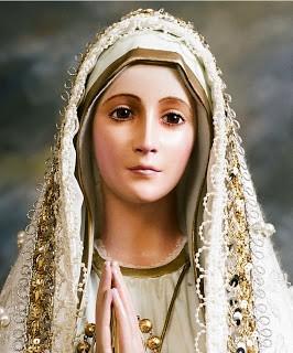 TOTAL CONSECRATION TO JESUS CHRIST THROUGH MARY This is an open invitation to all Catholics who love Mary. Our glorious Queen and Immaculate Mother.