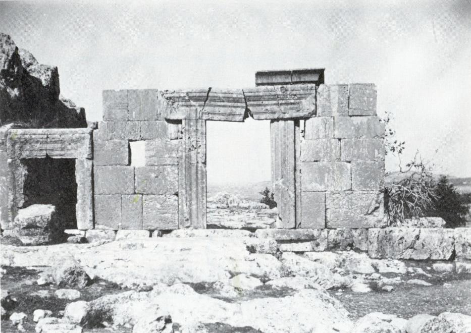 Façade of the synagogue at Meiron, central Galilee, 3 rd -4 th
