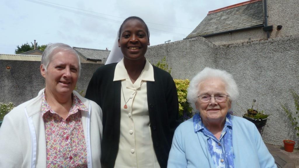 A good outcome of the day for us was that Sr Juunza agreed to accept the invitation from Sr Pierre to come and visit Barrow. You can read about that below.
