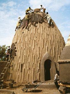 Common theme in traditional African architecture is