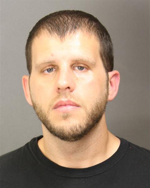 Arrested: CAMERON, DANIEL PATRICK Occupation: UNEMPLOYED Repor t #: 2 0 1 8-6 1 3 8 2 Report Date: Tue, Oct-23-2018 (0325) Offense Date: Tue, Oct-23-2018 (0315)