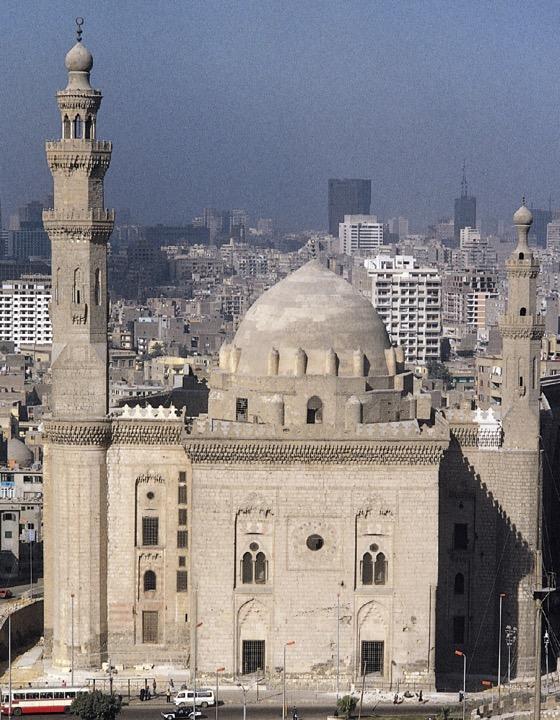 Madrasa-mosquemausoleum complex of