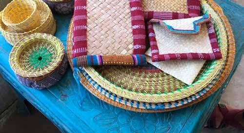 Designs Using the palm weaving technique artisans make mats, hats, bigger baskets, small jar-like baskets and envelope style documents and money holders.