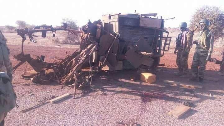 In Diguel, computers were taken and prefecture s doors were damaged. 27 FEB 17: Barkhane forces destroyed explosives discovered by locals in Ménaka.