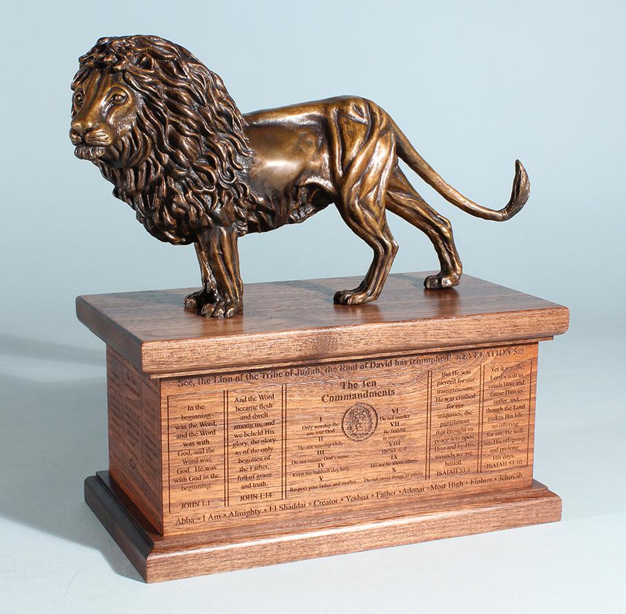 75 lbs) #06399 $500 Lion of Judah Award