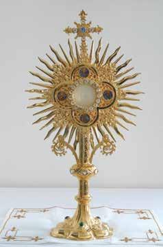 Offering Our Love and Adoration to Jesus 6 Eucharistic Adoration is the adoration of Jesus Christ present in the Holy Eucharist.