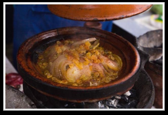 Meals are cooked with fresh and local products according to Moroccan and Berber recipes.