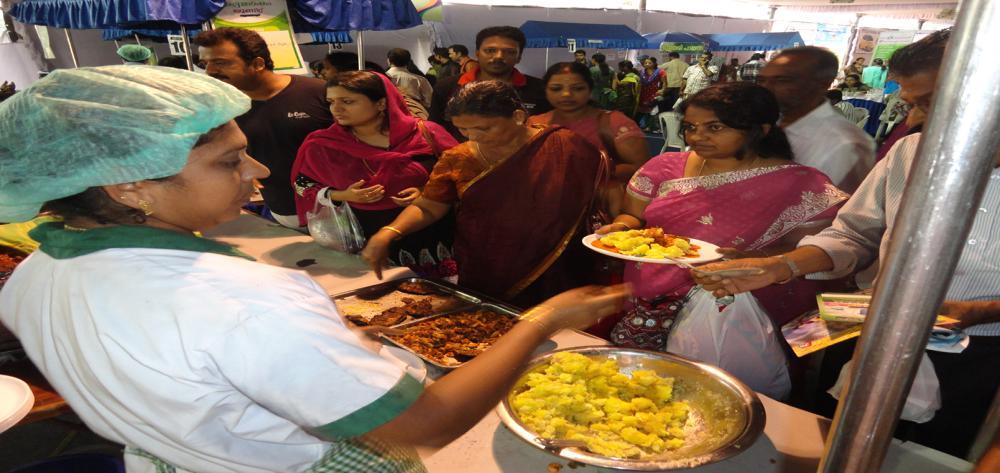 Kudumbashree in collaboration with Malayala Manorama conducted a Gulf Kerala food Fest in UAE based on the success of earlier Malayala Manorama Kudumbashree food fests held in Kerala.