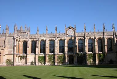The Bodleian was Hogwart s library. Scenes from X-Men First Class were filmed in a Bodleian quadrangles.