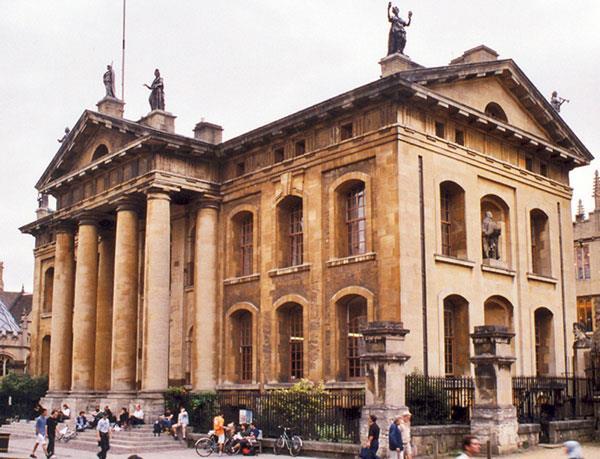 ) Scenes from X-Men First Class were filmed in Catte Street. The Bridge of Sighs is the most photographed building in Oxford.