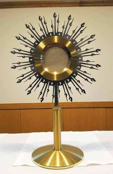 4 Praying in His Presence: The Hidde It was at a retreat, when St. Anne s parishioner Patrick Bell had an eye-opening experience during Eucharistic Adoration.