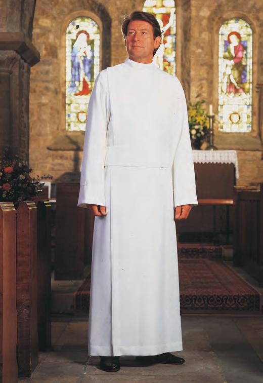 386 387 Back 387 Front MEN S CASSOCK ALBS 386 The traditional simplicity and graceful lines of this cassock alb result from superb tailoring and