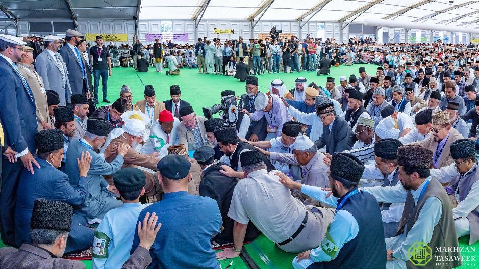 Introduction to Part 2 In part 1 of the diary I recently wrote about the Jalsa Salana UK 2018, I narrated some incidents pertaining to the week preceding the Jalsa and the first two days of the Jalsa