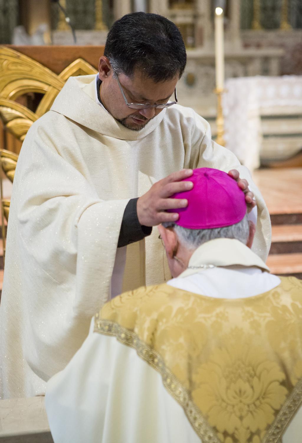 Fr. Martin Silva, SJ: Newly Ordained Priest Living the Mission In June, seven men from the Oregon and California provinces were ordained as priests.