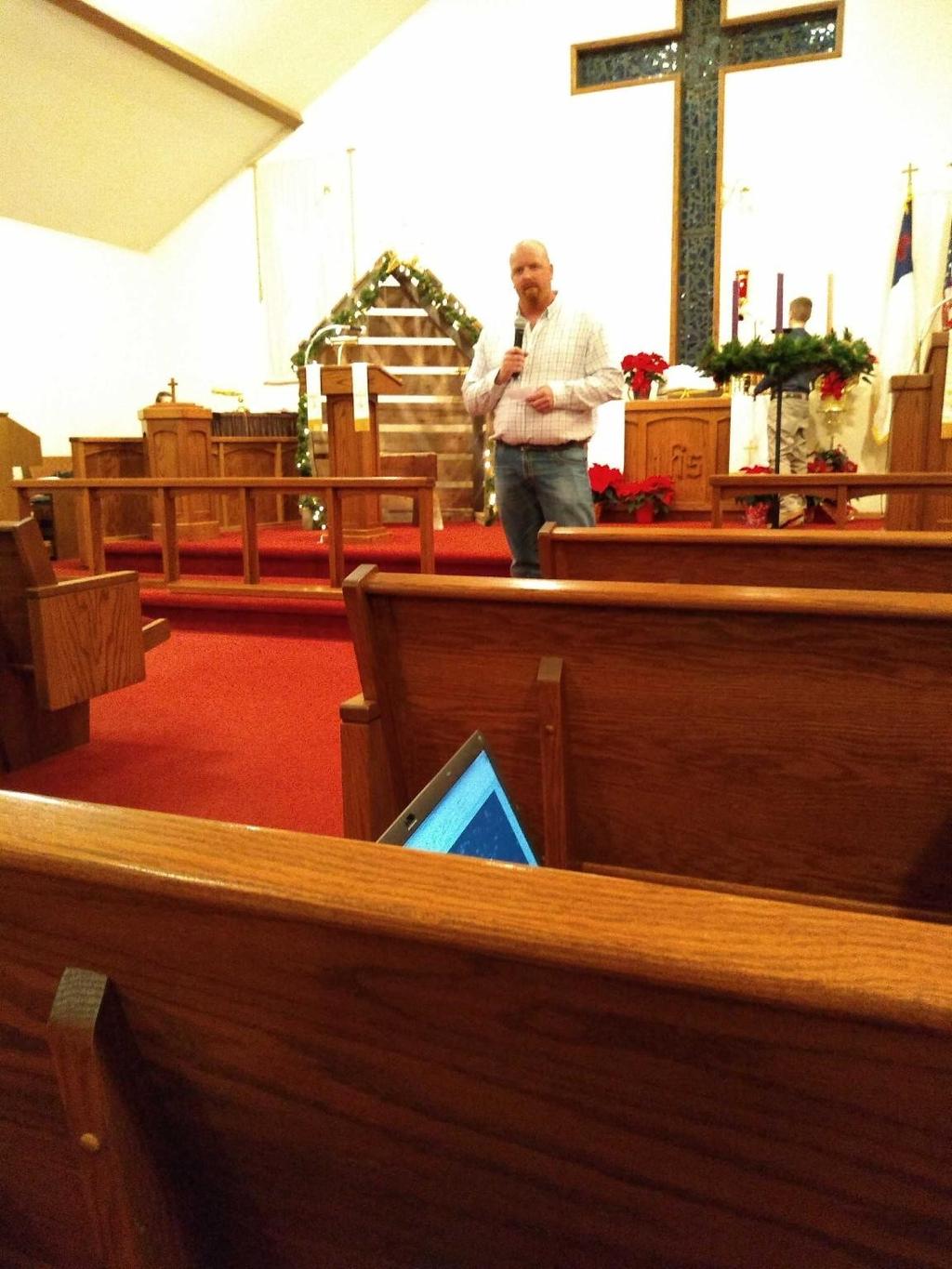 CHRISTMAS EVE 2018 Christmas Eve 2018 found the Holmes and Samuel Lutheran congregations joining together to