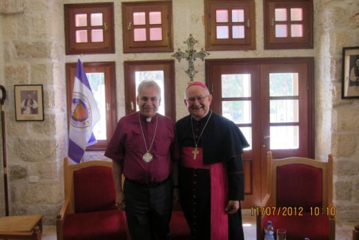 The Newsletter Bishop welcomes Archbishop Antonio Franco Bishop Suheil welcomed His Excellency, Archbishop Antonio Franco, Nuncio and Apostolic Delegate, to St. George s Cathedral on July 11.