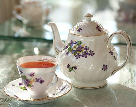 Communi-Tea You are cordially invited to attend the St. Anna Philoptochos Membership Tea.
