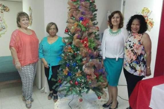 END-OF-YEAR MEETING OF THE MENTAL HEALTH NETWORK The Mental Health Network held its end-of-year meeting on Wednesday, December 20, at the facilities of the Mayor's Of ce of Panama.