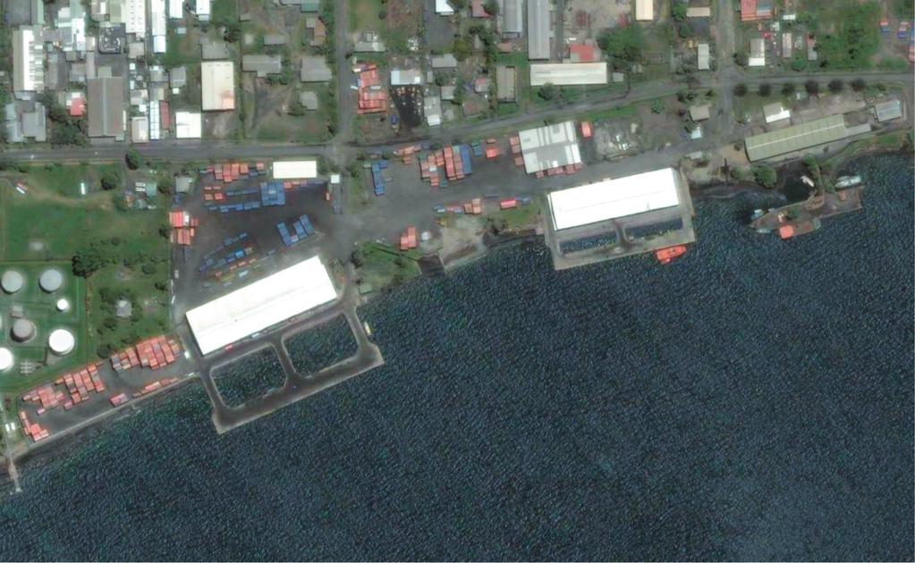 9 535 800 9 535 700 9 535 600 9 535 500 407 300 407 300 407 400 407 400 Mobile ship loader Open storage 3 Open storage 2 Source: Imagery from Google Earth.