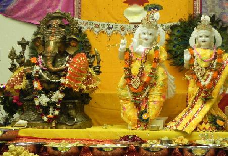 2 Gurur Bramha Gurur Vishnu Chhappan Bhog and Annakut Gurur Devo Maheshvara, Gurur Shakshat Parabramha Tasmay Shri Gurave Namaha! Om Jayanti, Mangala, Kali, Bhadrakali, Kapalini.