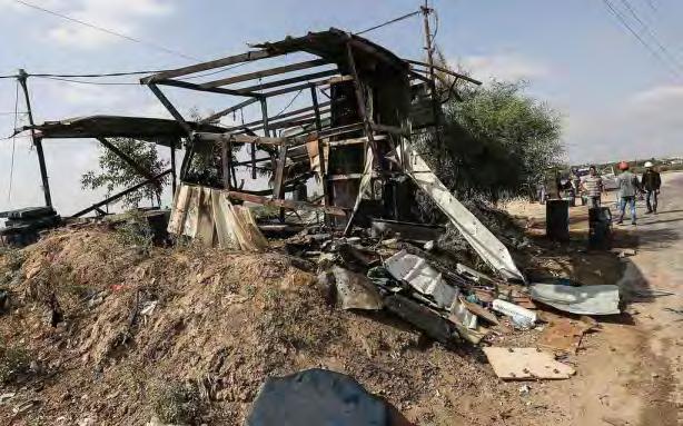 According to a report from Hamas, an attack damaged a post belonging to the "defenders of the border area" unit in the eastern Gaza Strip (Hamas military wing website).