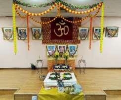 Tuesday, October 9 th : Bala Tripura Sundari Devi Thursday, October 11 th : Dhana Lakshmi Saturday, October 13 th : Shakambari Devi Monday, October 15 th : Koumari Devi Wednesday, October 17 th :