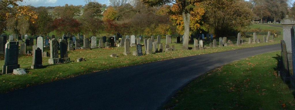 Riddrie Park Cemetery is situated between Cumbernauld Road (A80),