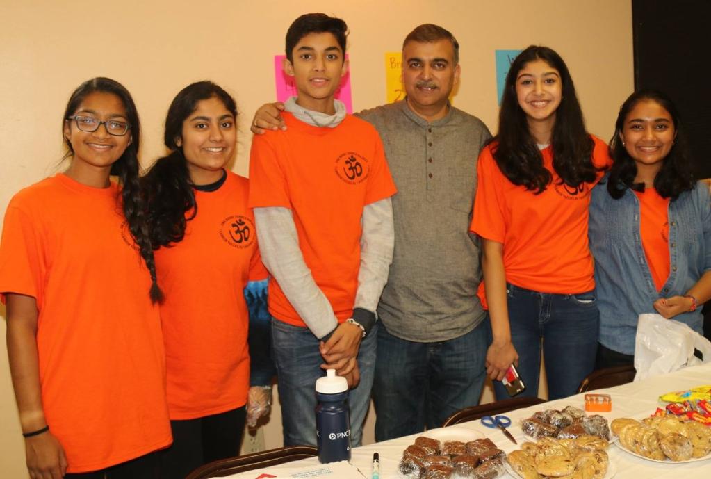 Hindu Youth Association HYA Newsletter November 2018 DIWALI BAZAAR The Diwali Bazaar is a carnival event at the Temple where HYA was in charge of one booth for fundraising.
