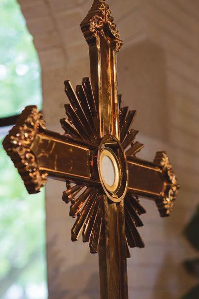 Called to Prayer PARISH LIFE LENTEN TIME IN PRAYER BEFORE THE BLESSED SACRAMENT Commitments Needed for Our Adoration Chapel Ministry Committed adoration is a beautiful way to express your faith and