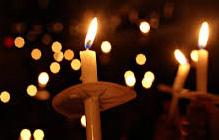 Christmas Morning December 25 10:30am ON CHRISTMAS MORNING OUR SIMPLIST CHRISTMAS SERVICE A single, simple, spoken service of Holy Communion
