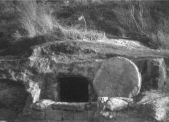 Fact: The tomb was empty. Fact: The r esur r ection was preached, beginning in Jerusalem. Fact: Ther e wer e mor e than 500 eye-witnesses to the resurrection. 1 Cor 15:3-6.