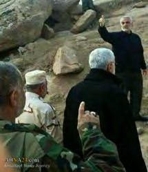 9 Soleimani, commander of the IRGC's Qods Force, with Abu-Mahdi al-muhandis, deputy commander of the Iraqi Shi'ite militias, and other Shi'ite militia commanders.