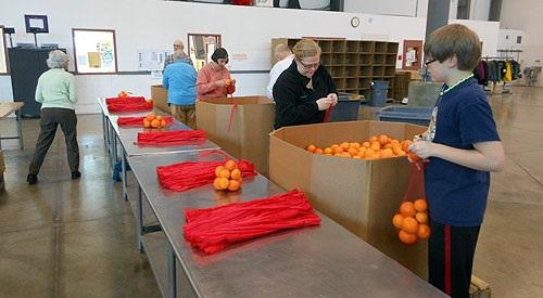 Episcopal Workday at the Greater Pittsburgh Community Food Bank Again this year the Social Justice and Outreach Committee is sponsoring a repack session at the Food Bank during Lent.